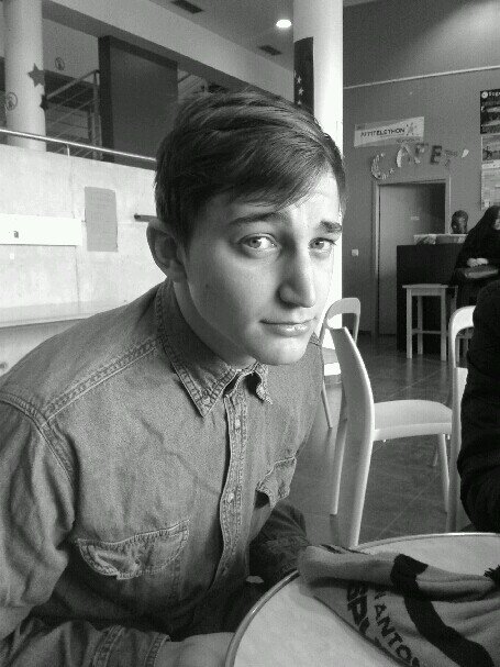 louisounan's profile picture. Je suis un homme eeeeeeeeeeeeeet euuuuuuuu j'ai rien d'autres à dire