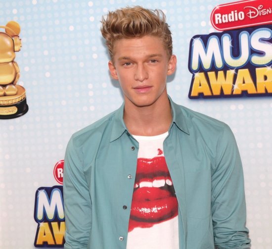 WE LOVE CODY SIMPSON @CodySimpson 3 4ever :))
