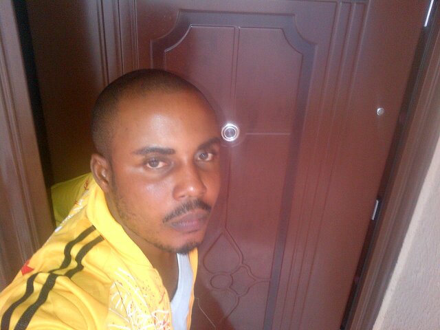Caring an good looking love to meet new friends,my pin number 2AB847FF