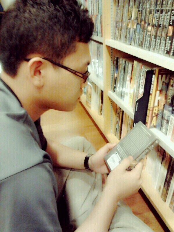 usamahlatif's profile picture. Aerospace engineer by profession. Footballer by passion. 
🇲🇾 in 🇩🇪