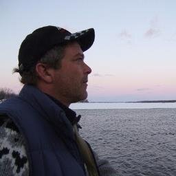 Jeff Pitt Weed Harvester Rideau canal since 1989 Owned and operated by Jeff Pitt since 1994 Flying company colors of yellow and grey
AQUATIC WEED CONTROL
