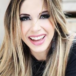 Fc Dedicado para a Loira mais linda @Danny_pink
seguido por ela mesma no Dia 18/01/2012  2:46 Pm.*
Desde 09/08/11 .
http://t.co/qbcKMjPofS
