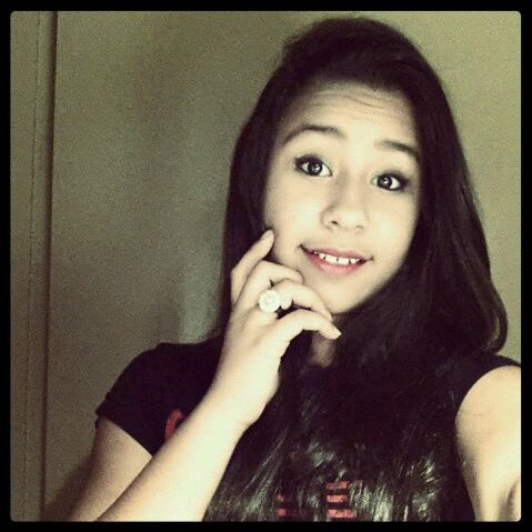 sou assim e sou FELIZ  :3  :D  33