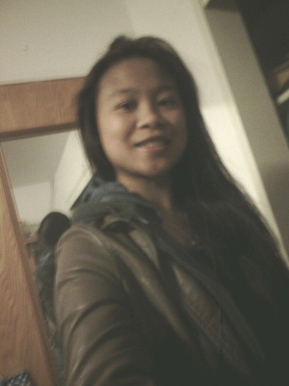20, lesbian. I love anything with adventure and traveling. Living in Hayward, California. I
love being crazy and being really really weird. :)