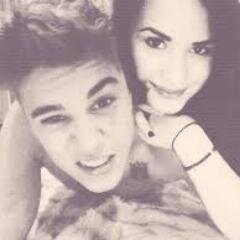 sou BELIEBER SMILE ARIANATOR LOVATIC KATYCAT E ETC,,,