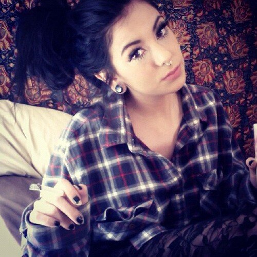 LillisHick's profile picture. The worst feeling in the world is when you know that you both love each other but still you just can't be together.