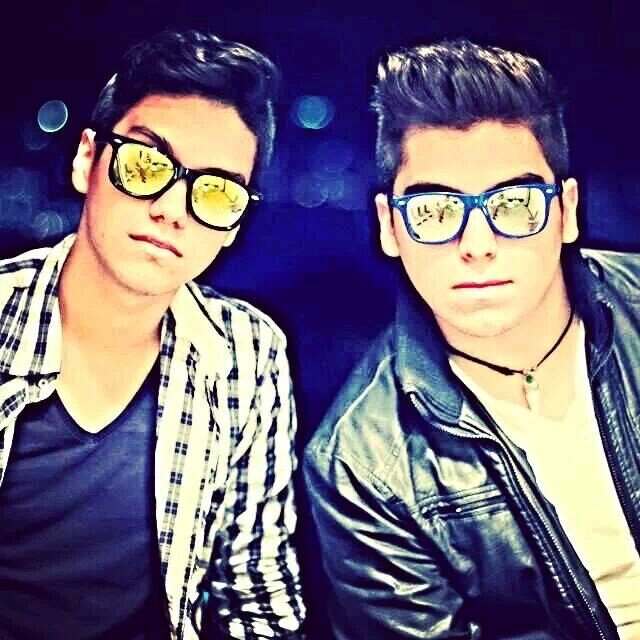 Fans Club Oficial en apoyo al dúo @2datoma conformado por @Dk_2daToma & @AG_2daToma. Presidenta: @JenniferSikiu. #TalentoVenezolano