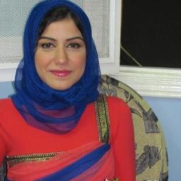 يسقط أصدقاء بيريز الأوفياء