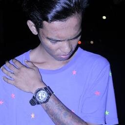 PERJAKA GANTENG :D