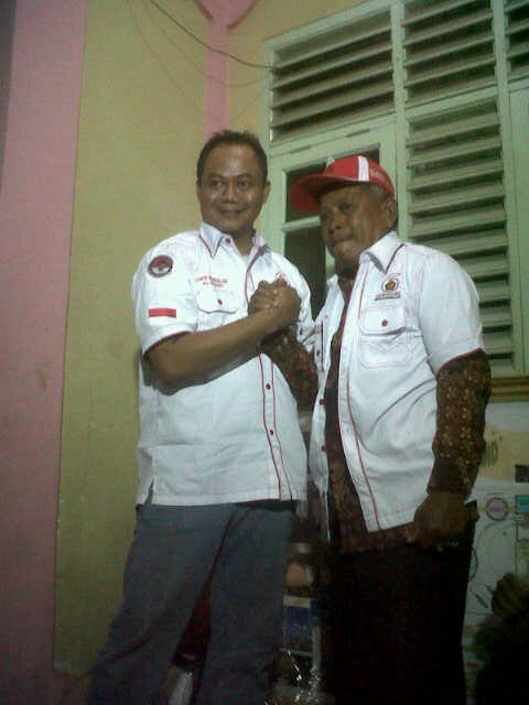 Caleg DPRD Tangsel No Urut 2 Ciputat Timur » GERINDRA/Aktifis Mhs 98/DPP KNPI/Wadan Konas Menwa Indonesia/Staf Pngajar/Bamus Betawi/2657CC99