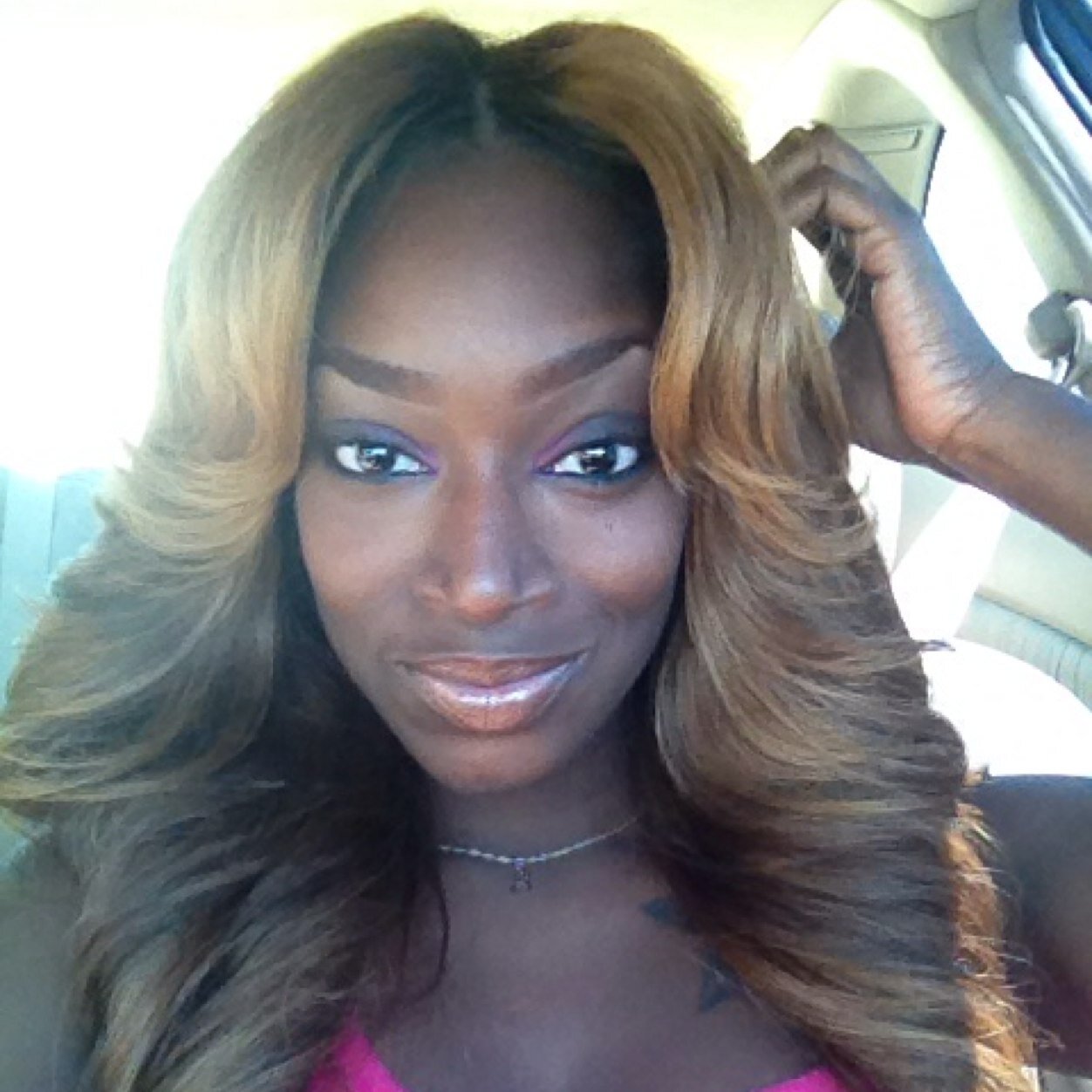 Bombshell HairStylist// RN.BSN #ISellVIRGINhair!!!! Hair appts Email: Ladiishaystyles@yahoo.com or Call 214)701-7402