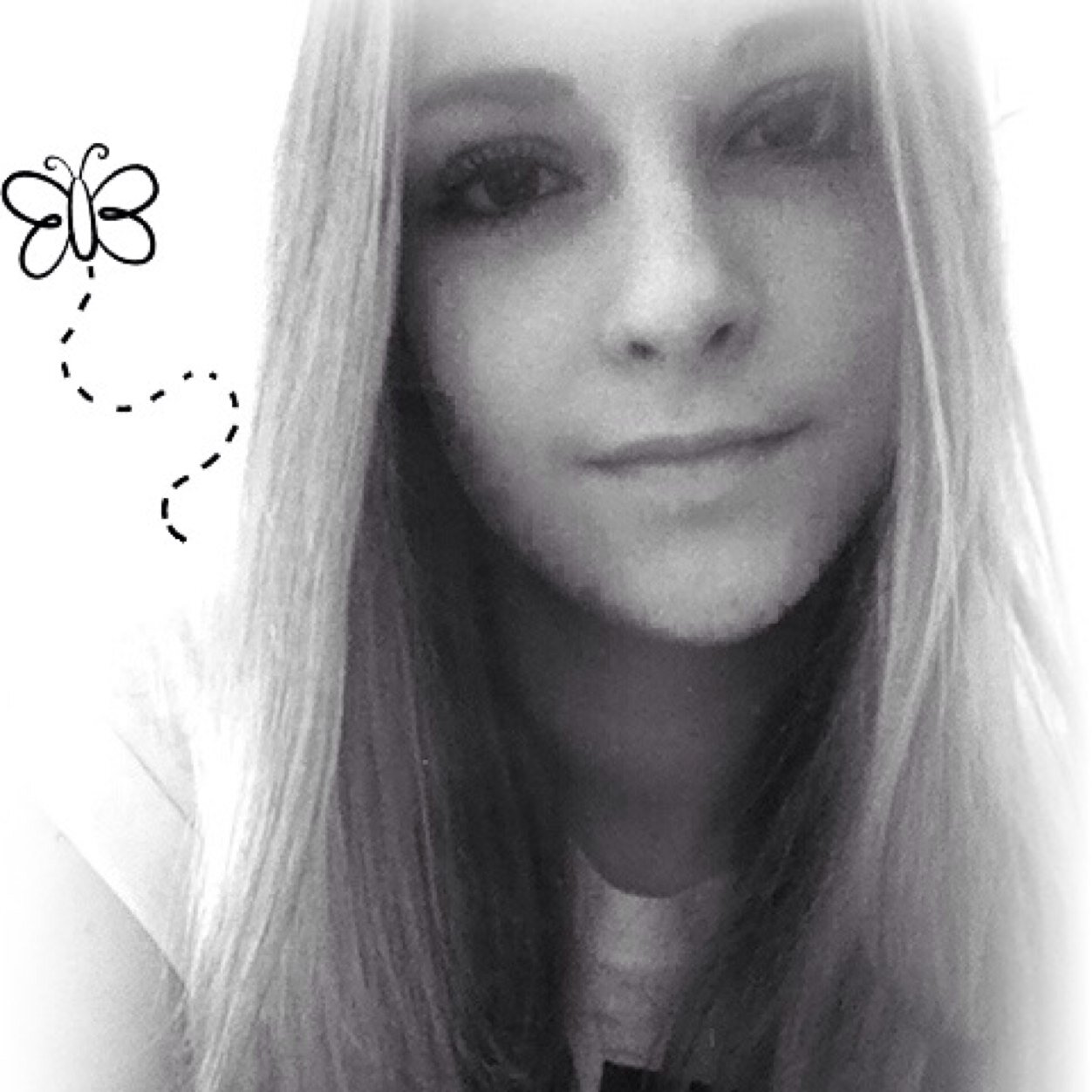 ✨I'm like a glowstick, i have to brake before i can shine✨