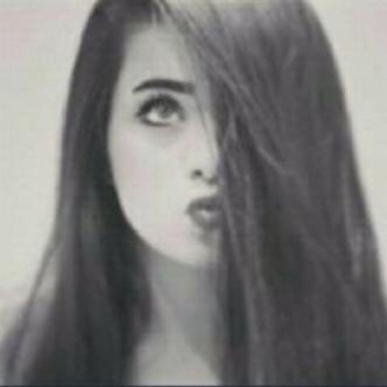 77Frawla7's profile picture. 