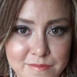 Feliz, amada por el mejor hombre del mundo, con una hermosa familia . Directora de OFICINAS CORPORATIVAS QUEBAR.
