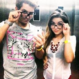 ღ Sou fã do moço que grita nos áudios com o sotaque mais apaixonante do mundo. ❤️ @chrismonassa  E da princesa mas linda @anna_ritacerque 3