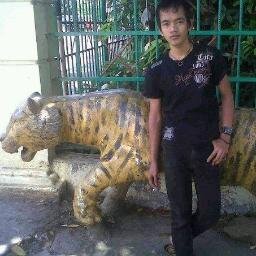 ali_faezy16's profile picture. love manchunian 4ever
n avenged sevenfold


fb : Nur Al Faezy