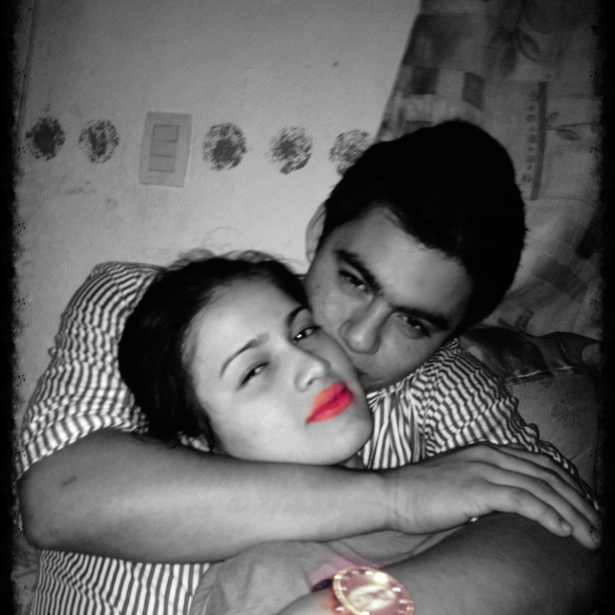 16. Alta, Llenita y Hermosa. Adoro a mi novio T.R. ♥ 06/02/13♥ Eres mi todo gordo:*