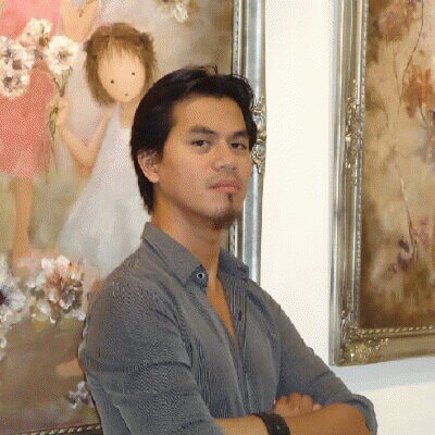 Marketing Executive, Art Dealer, Businessman, Online Marketeer, Husband, Dad, Sagittarius