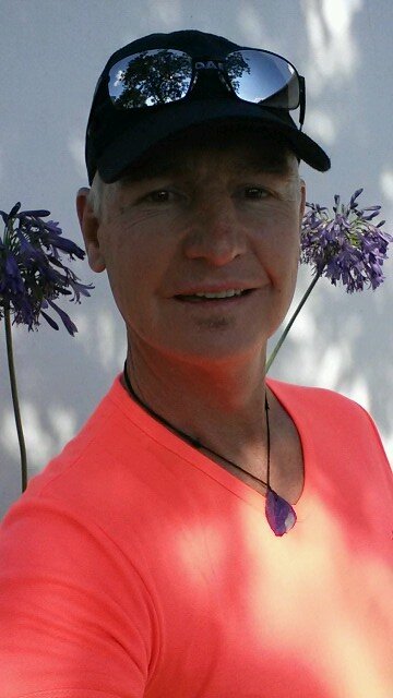 Organic agriculturalist, creator of my life, Love Djembe, Eventing, kilts & bears. Rare variety who's gay! R U 1 2? Native American Indian culture ROCKS!