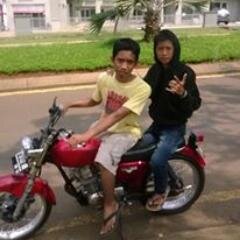Terkadang Kejujuran Bisa Menyakiti, Tetapi Percayalah Masalah Apapun Akan Cepat Terselesaikan Jika Kmu Berlaku Jujur...^_^