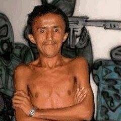 sou mesmo das zueira comigo aqui nao tem limitis sabe como que e ne sou meio assim , sabe prefiro nao comentar ,