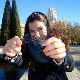 blancaalejiji's profile picture. No busco a nadie, llevo tiempo buscándome yo. // La felicidad es a veces una bendición, pero por lo general es una conquista.