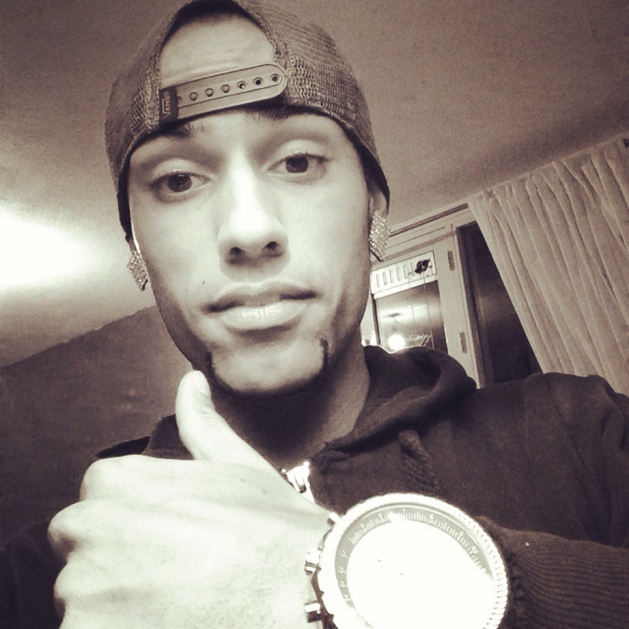 ymcmb