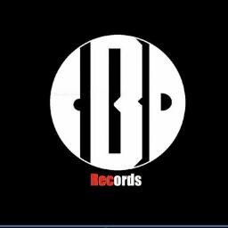 Mr_Magarrazo's profile picture. Integrante y componente del grupo Critikal. Señor de la limpieza...No me pises lo fregao'