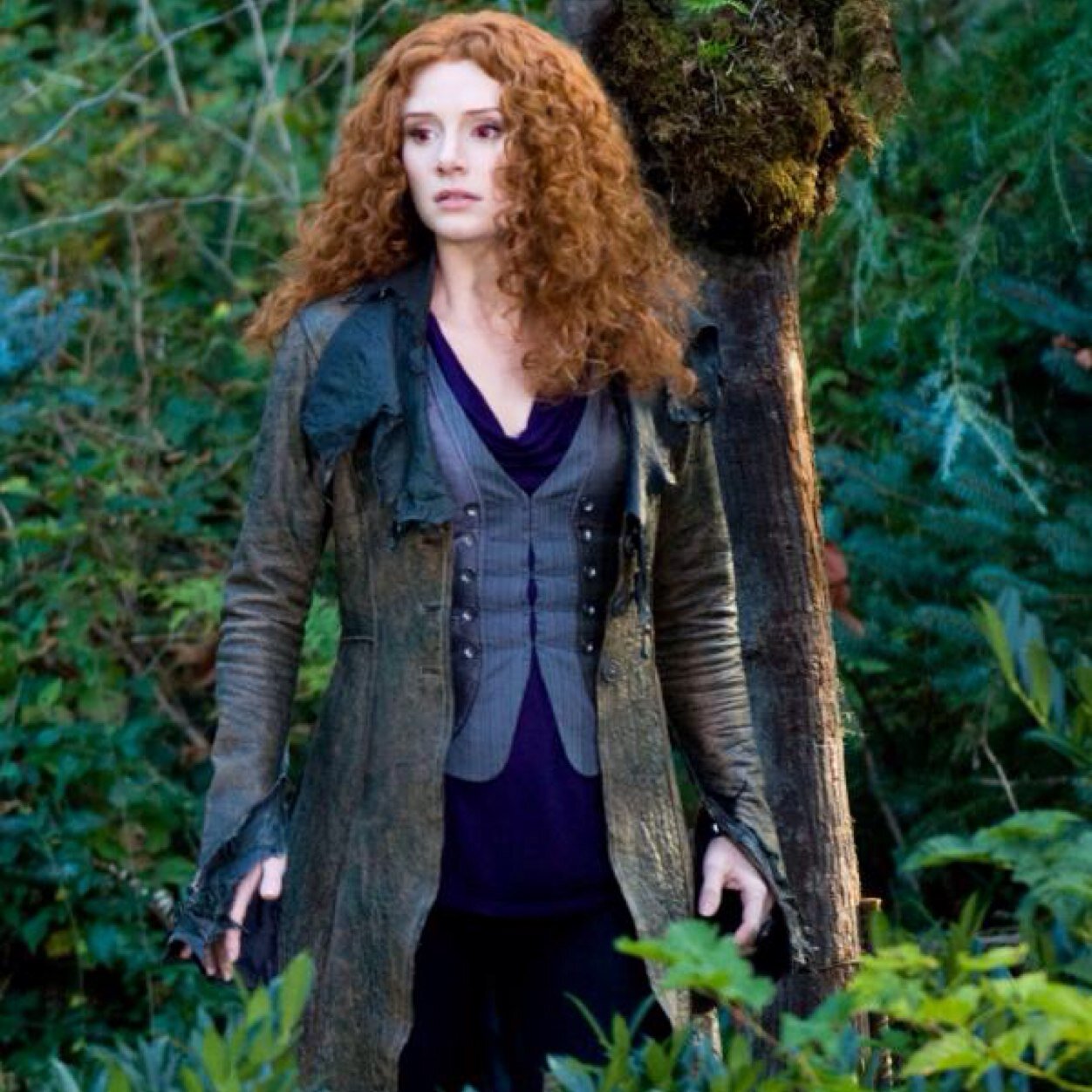 TheToxicRedhead's profile picture. My mind continues creating schemes and plans, Don't you ever think you're safe because that's when you're most vulnerable. [#DI]