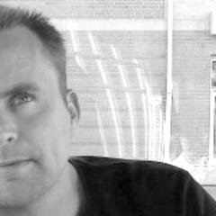 Founder of Topsify - Top 40 playlists for Spotify (oct 2008 - jan 2014). Work: ERP/POS, E-commerce. Can't live without making and listening to music.