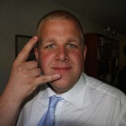 24 years old. Living and studying in Lulea, Norther parts of Sweden. Have photographing as a big passion.