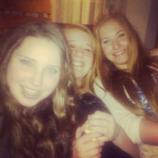 Lindseyswinkels's profile picture. Lindsey Swinkels | 17 jaar | Korfbal | Skiën | Noord-Brabant ♥
Facebook: lindseyswinkels | Instagram: xxlinds