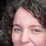 happyreading's profile picture. 