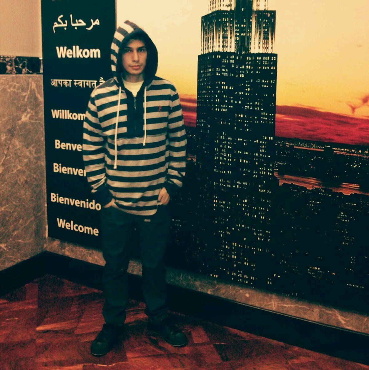 manuelnoriega13's profile picture. yep another twitter user.