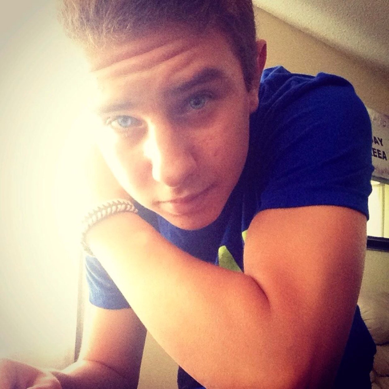 Theres only a few things in life that i care about ..... Fitness, my girl, family , and god .
#follow4follow