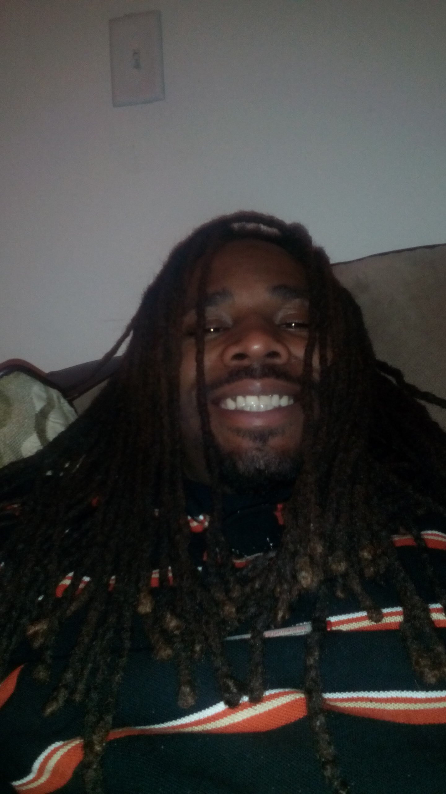 im me...wat can i say...i love hard, never hate, i get bored easy so make it good, Charge City Nigga...FOD