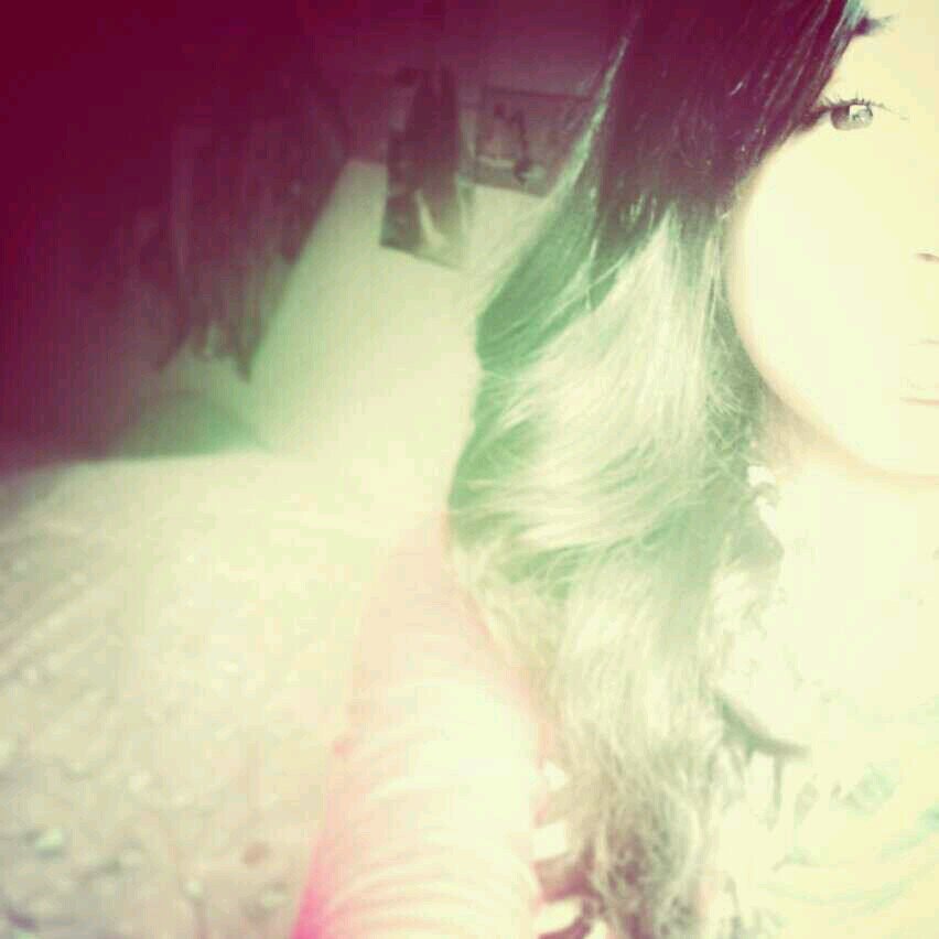 Directioner♥Belieber♥Brat♥Sheerio♥Mixer♥  Lovatic♥Mahomie♥