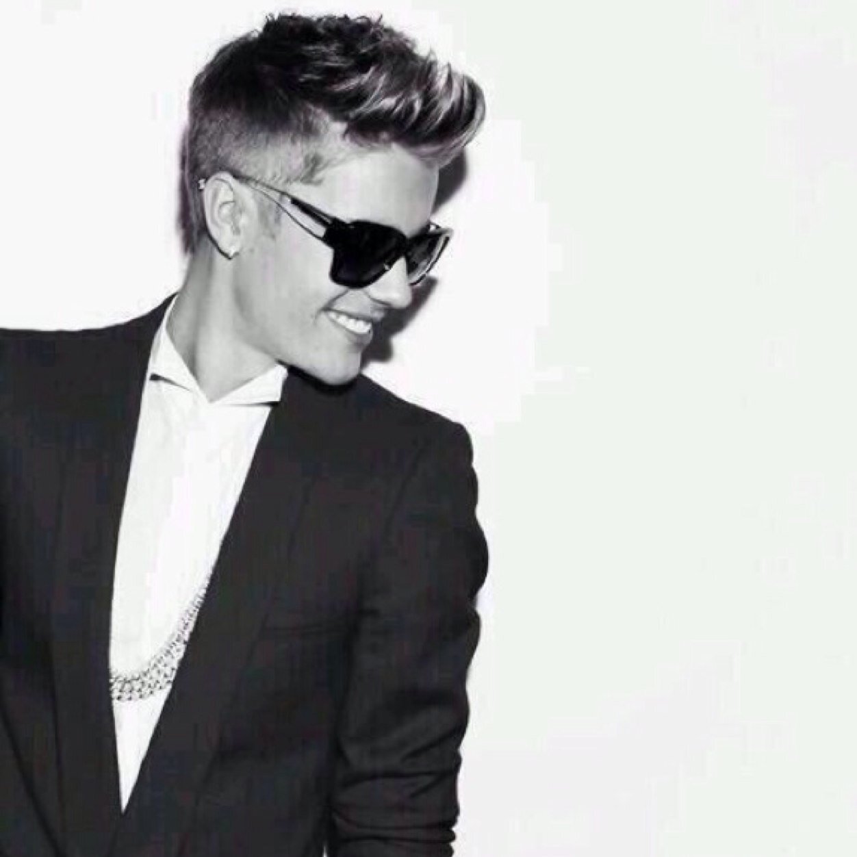My life was complete on December 1st, 2012 when I saw him live, without him i'm nothing