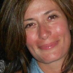 Globetrotter, Trustee of crazy ideas, Marketing lifer, Mom of one cool kid.