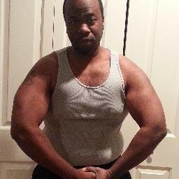 weightloss4prog's profile picture. (320 - now 228 lbs) I'm just a 27 yr old programmer into bodybuilding...who says you can't have brains with brawn