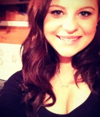 CoolNinie's profile picture. 