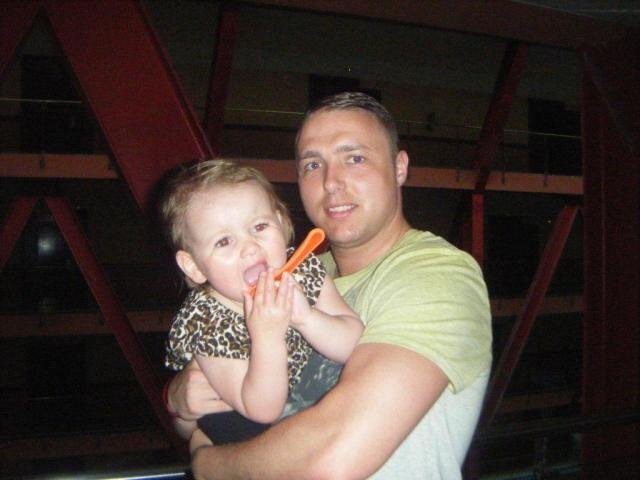 RichardsMaines's profile picture. Remember however hard life is or feels, there's always someone in a worse place than you #embracelife