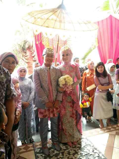 UniNida's profile picture. nobody is perfect.. 
be yourself. | ♥ توفيق‎