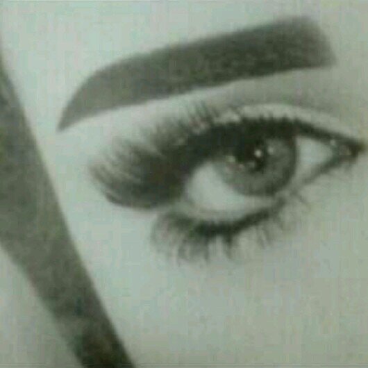 ‏‏‏‏(‏‏‏‏‏‏ 17/3/1435)  علمتني الحياة أن الإبتسامة الصادقة أفضل من الكلام الجميل وأن الصمت الطويل أفضل من الكلام المعسول وأن النقد البناء أفضل من المدح الهدام ً