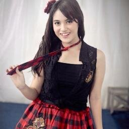 E-nergetic T-alkative B-aby. I bring smile to others ^^ 'coz as JKT48 members i bring happiness to everybody ◦ˆ▽ˆ/