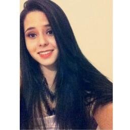 Não busco a perfeição em ninguém, não quero que busquem isso em mim.