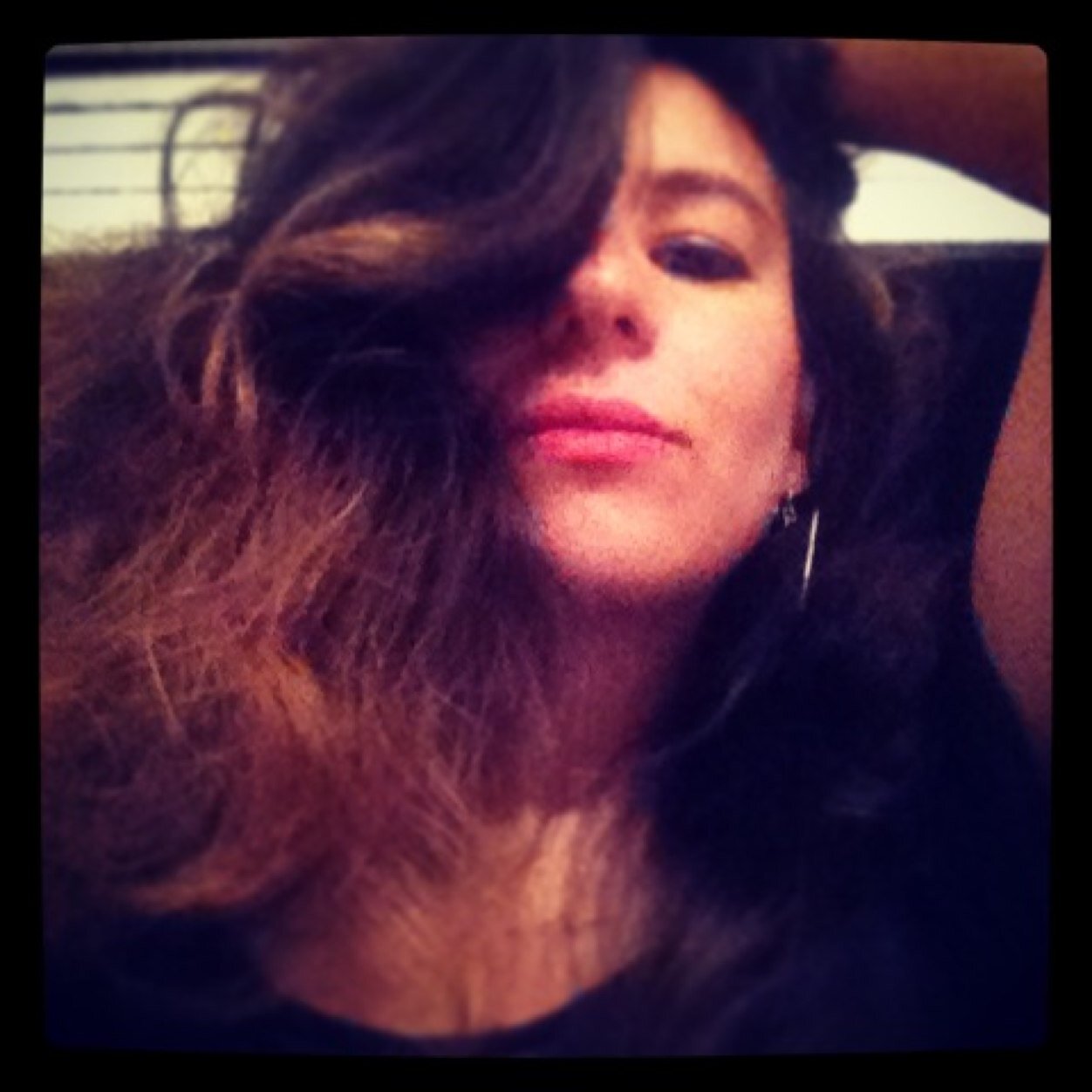 AriadnaCarulli's profile picture. Psi-Copy Writter. Market Researcher. Intento de Runner con helado