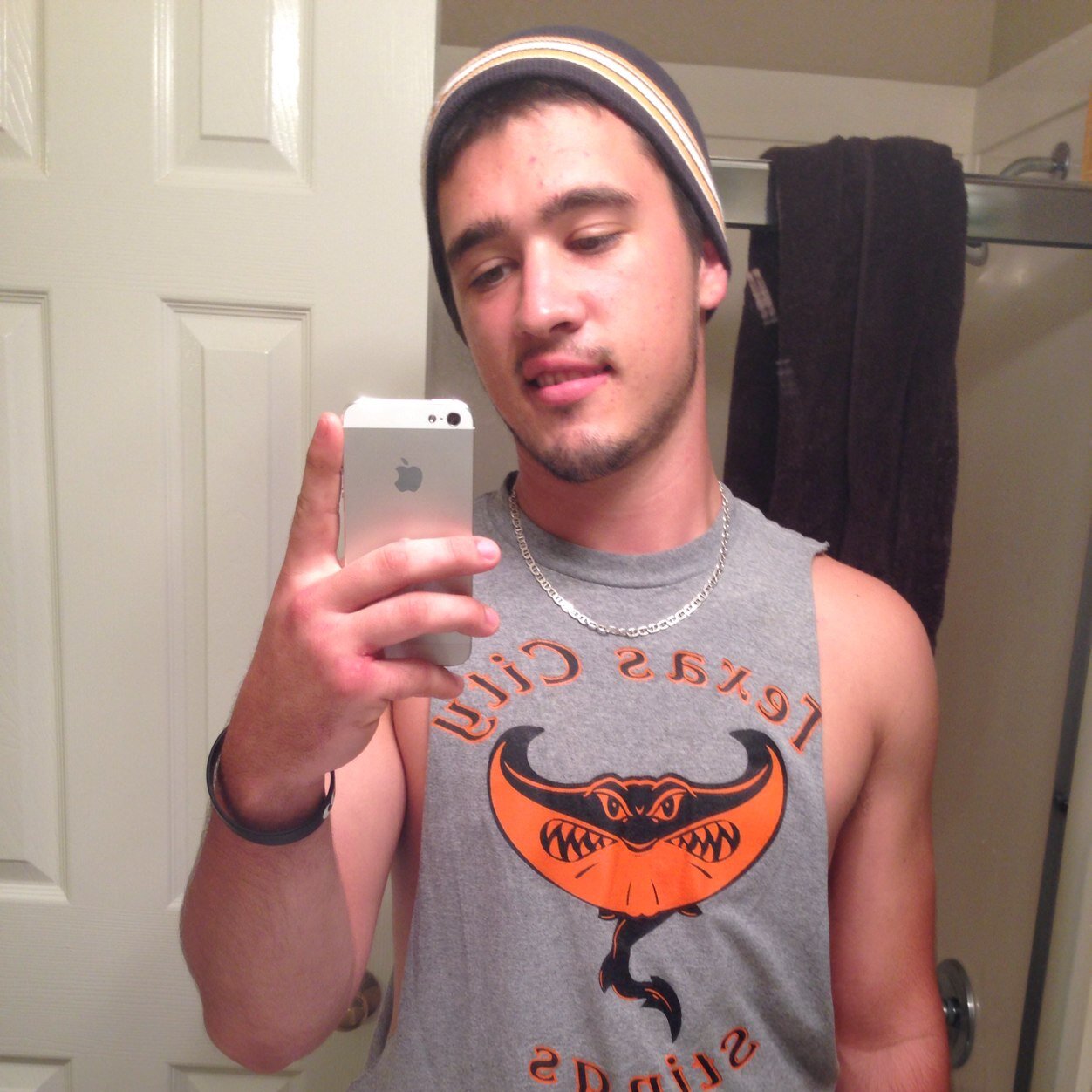 Ayyyee wassup biiitch!
       #TheFamily