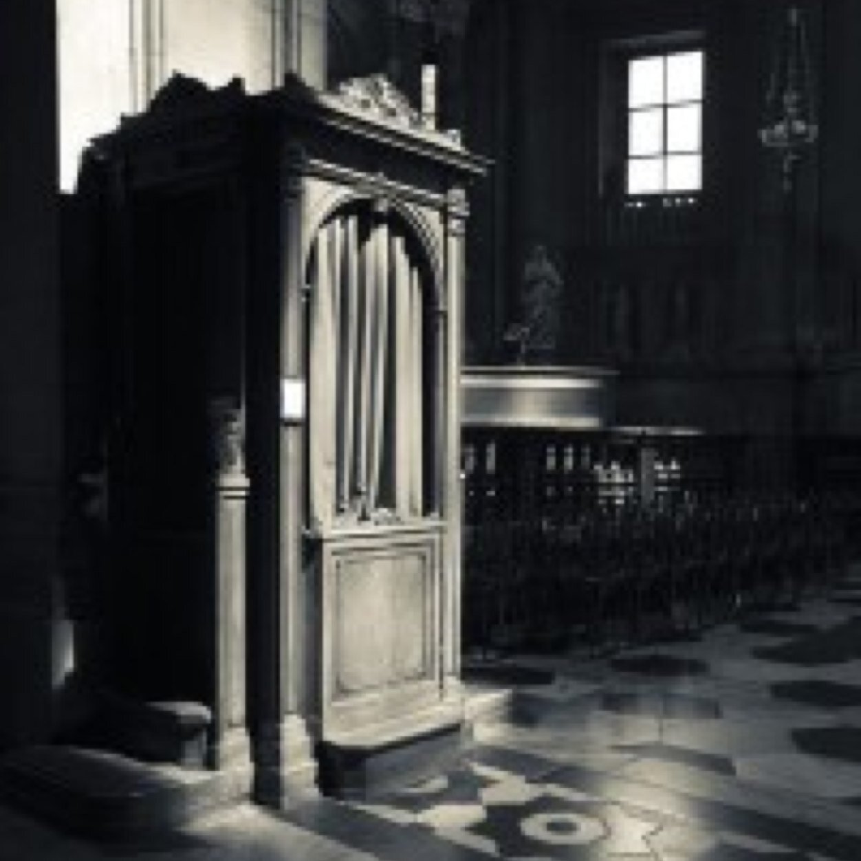 Seen a ghost? Been possessed by a demon? In love with a villian? Message me and i will repost your ANONYMOUS #horror #confession. So, are you ready to #confess?