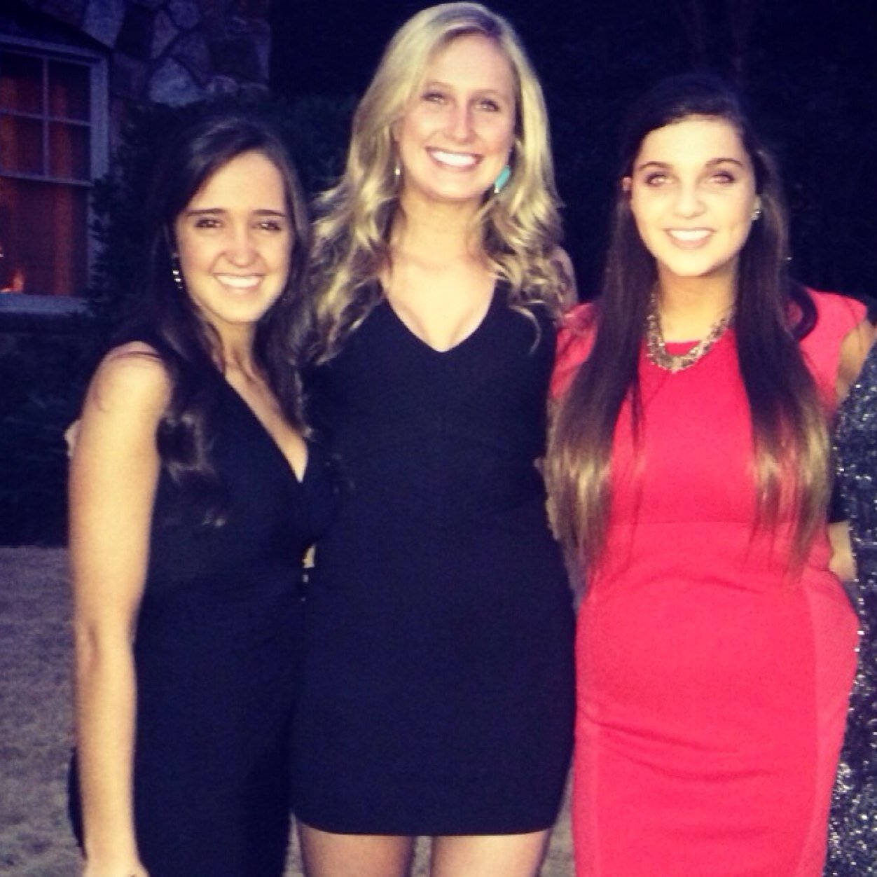 College athlete// UVA rowing 
ATL•VA